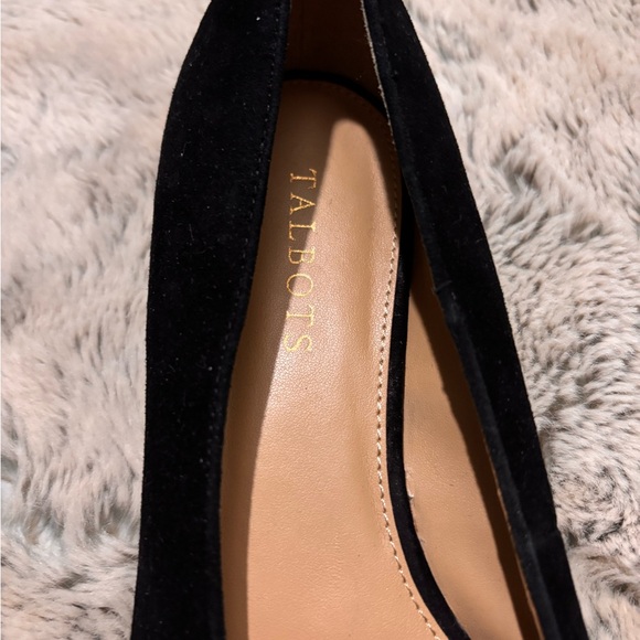 Talbots Woman’s Flats - Picture 2 of 8